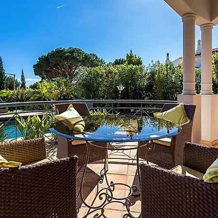 Villa Vale Do Garrao Sleeps 8 Pool Air Con Wifi