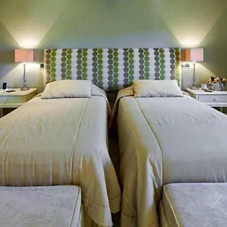 Vale Do Garrao Sleeps 8 Pool Air Con Wifi *
